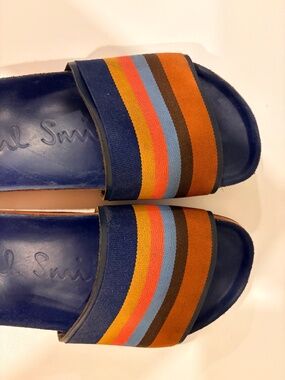 Paul Smith slides